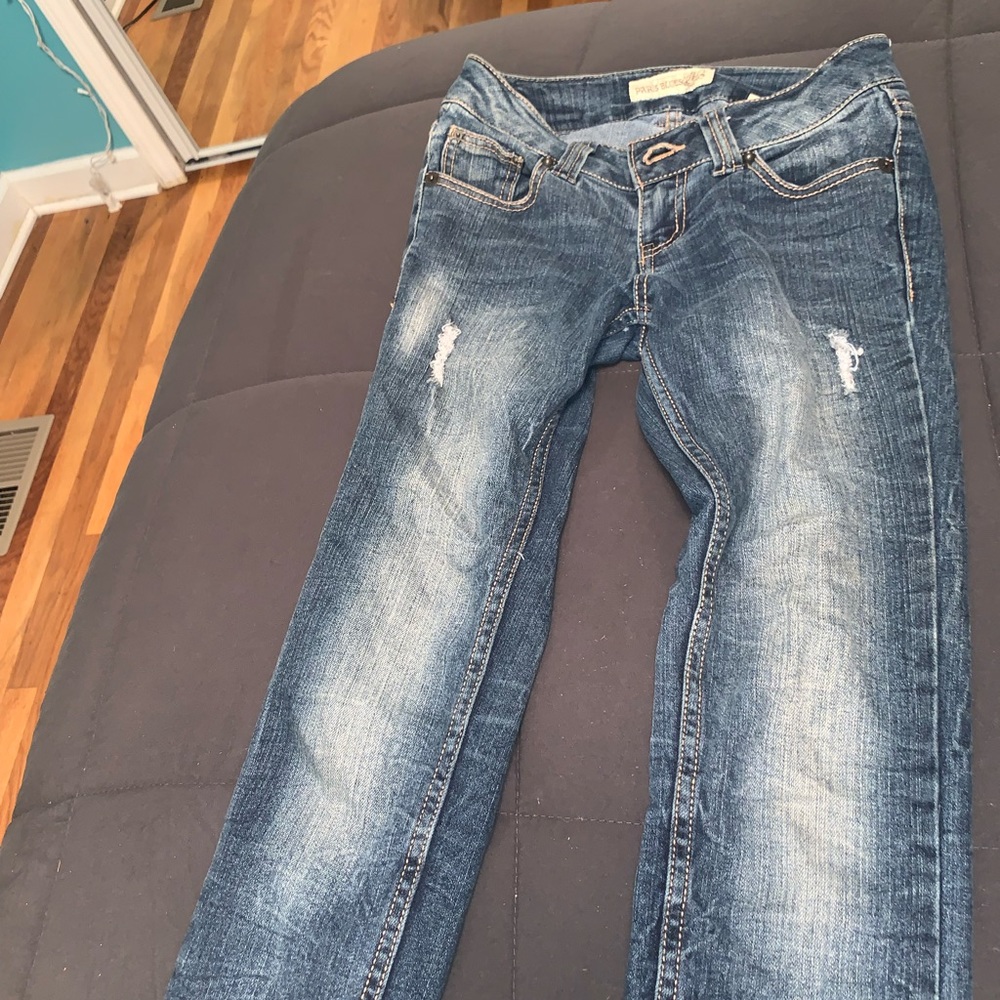 Medium wash skinny jeans